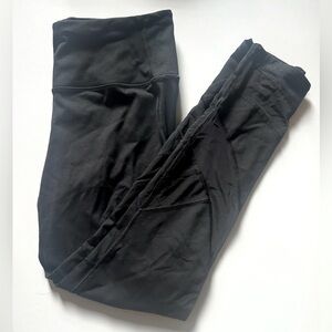 Black Victoria’s Secret leggings, size M